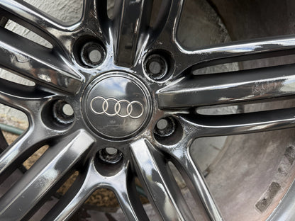 Audi Q7 21” Alloy Wheels with Good Tyres