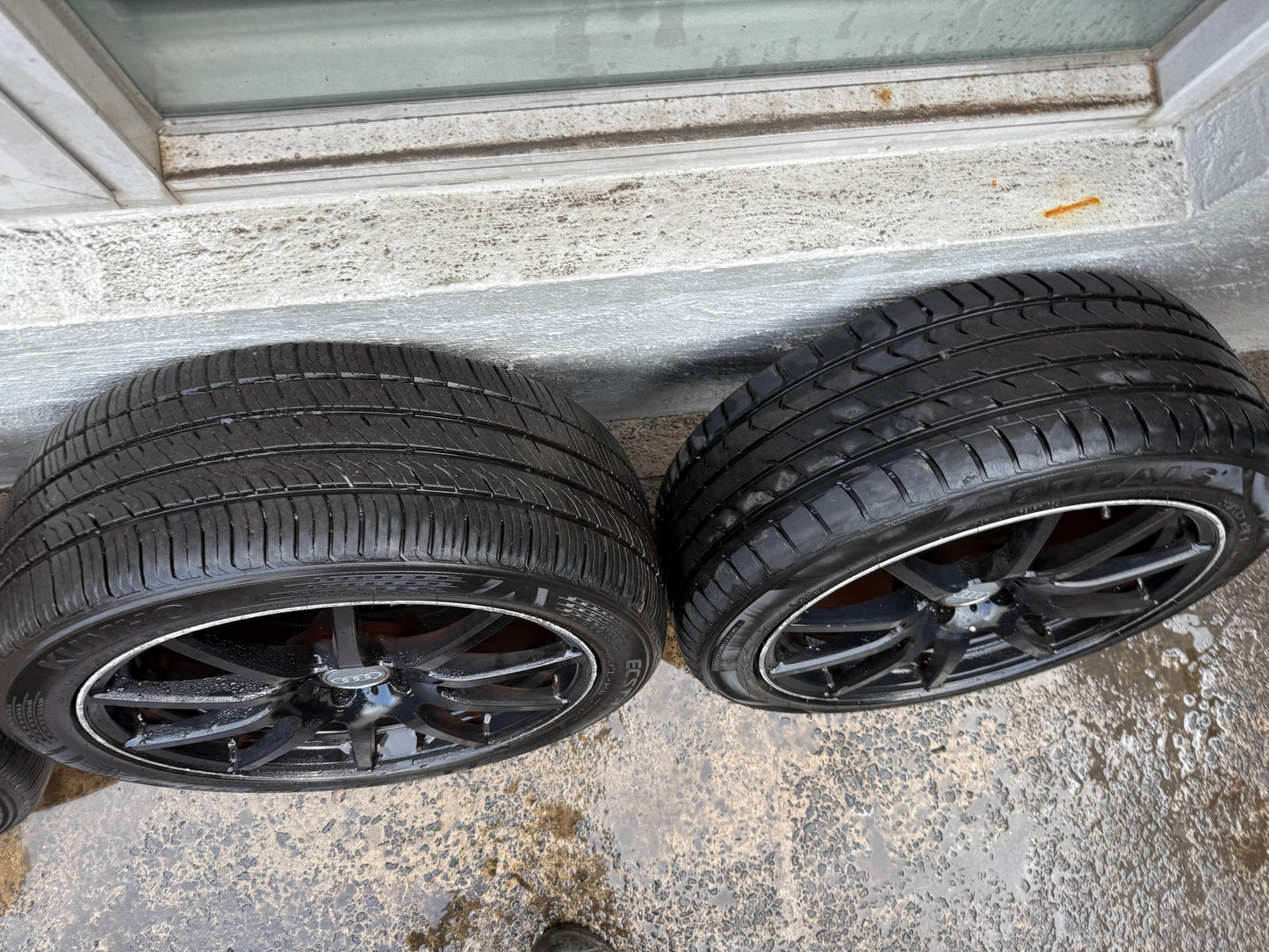 Audi Q3/Q5 20” Alloy Wheels with Very Good Tyres