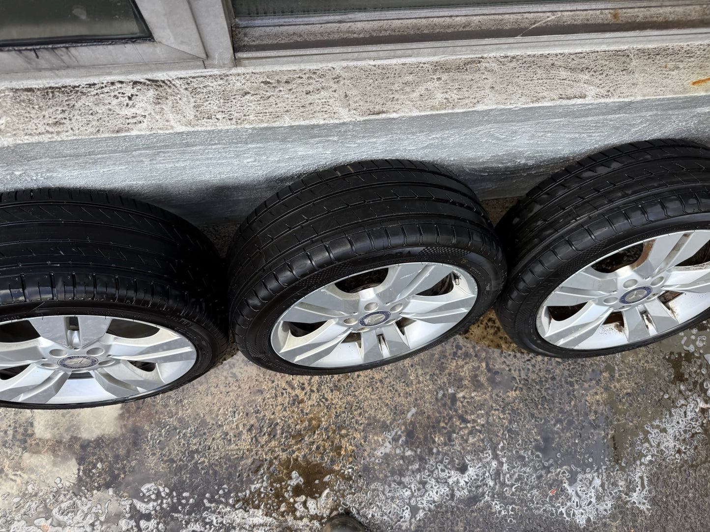 Mercedes Benz C Class 17” Staggered Alloy Wheels with Good Tyres