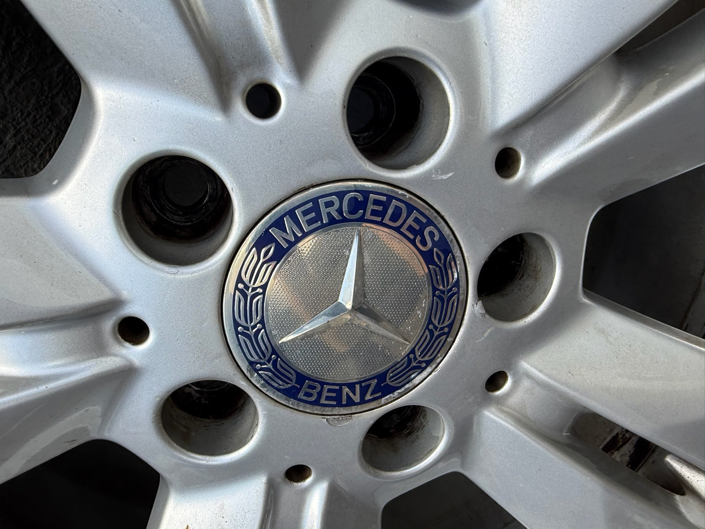 Mercedes Benz C Class 17” Staggered Alloy Wheels with Good Tyres