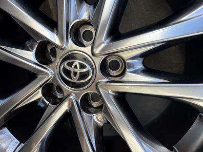 Toyota RAV4 18” Alloy Wheels with Tyres