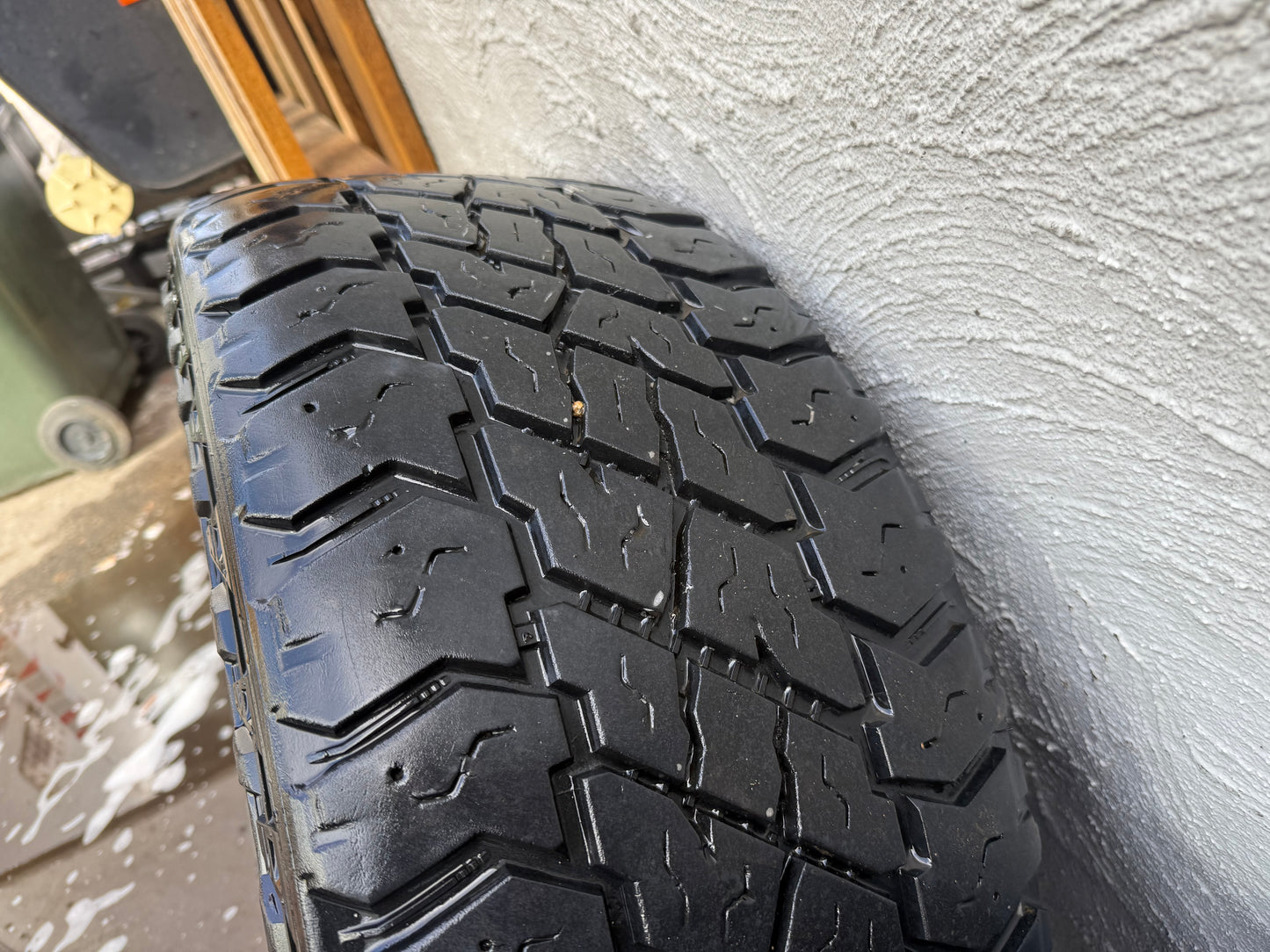 Toyota Landcruiser 18” 200 Series Sahara Alloy Wheels with Cooper Tyres