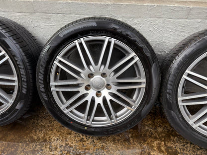 Audi Q7 20” Alloy Wheels with Good Tyres