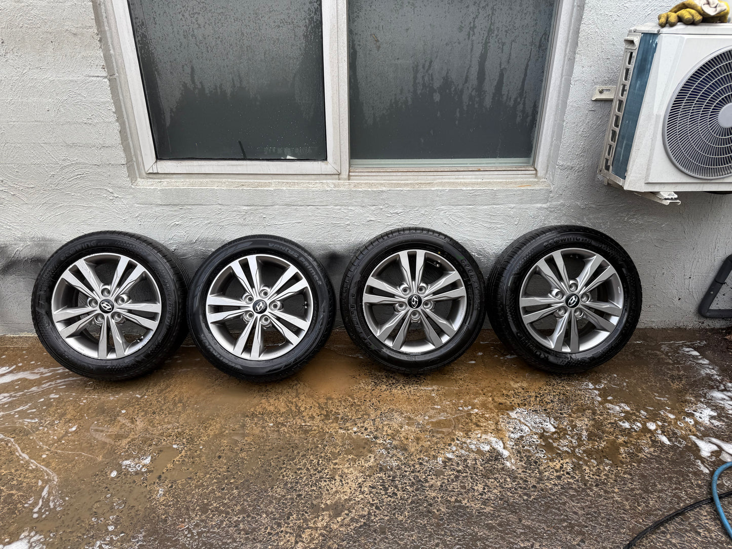 Hyundai i30/Elantra 16” Alloy Wheels with Good Tyres