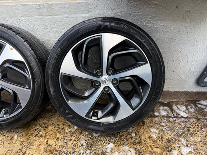 Hyundai Tuscon 19” Alloy Wheels with Good Tyres