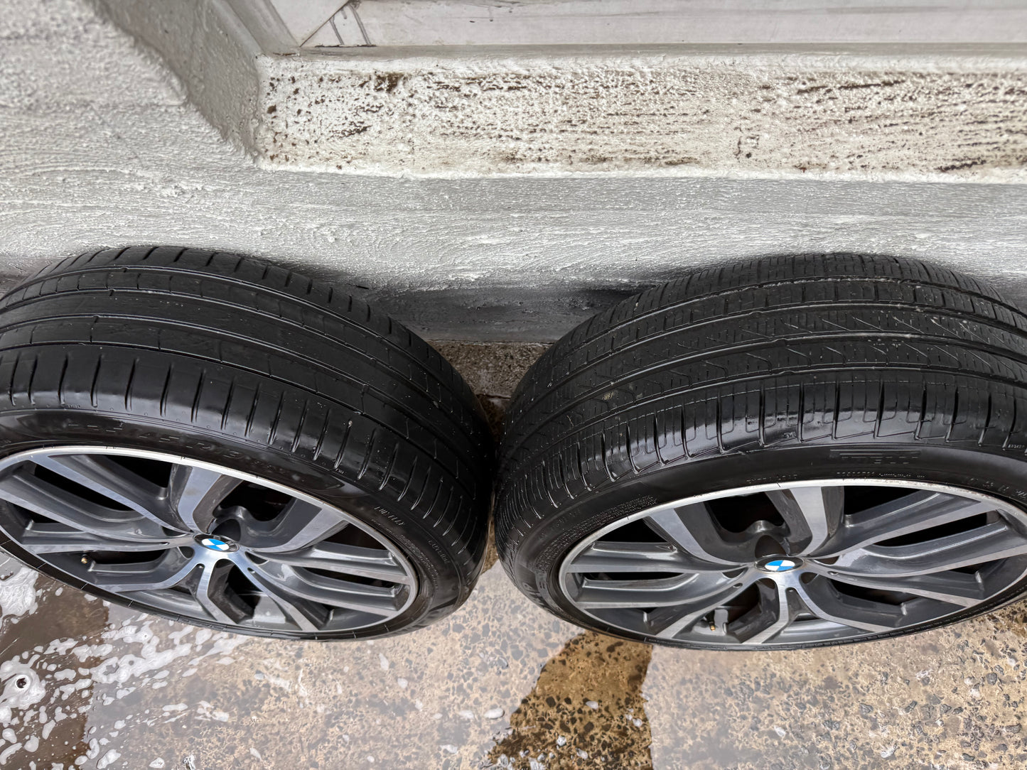 BMW X1 19” Alloy Wheels with Very Good Tyres