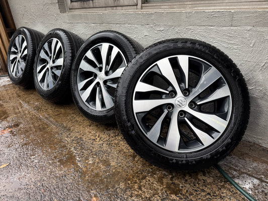 Suzuki SX4 S-Cross 17” Alloy Wheels with Good Tyres