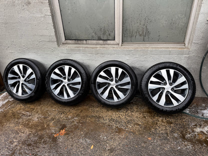 Suzuki SX4 S-Cross 17” Alloy Wheels with Good Tyres