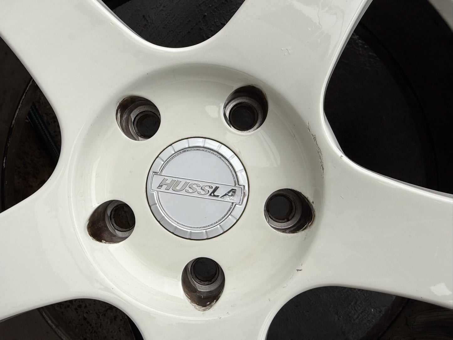 Hussla 20” Alloy Wheels with Excellent Tyres