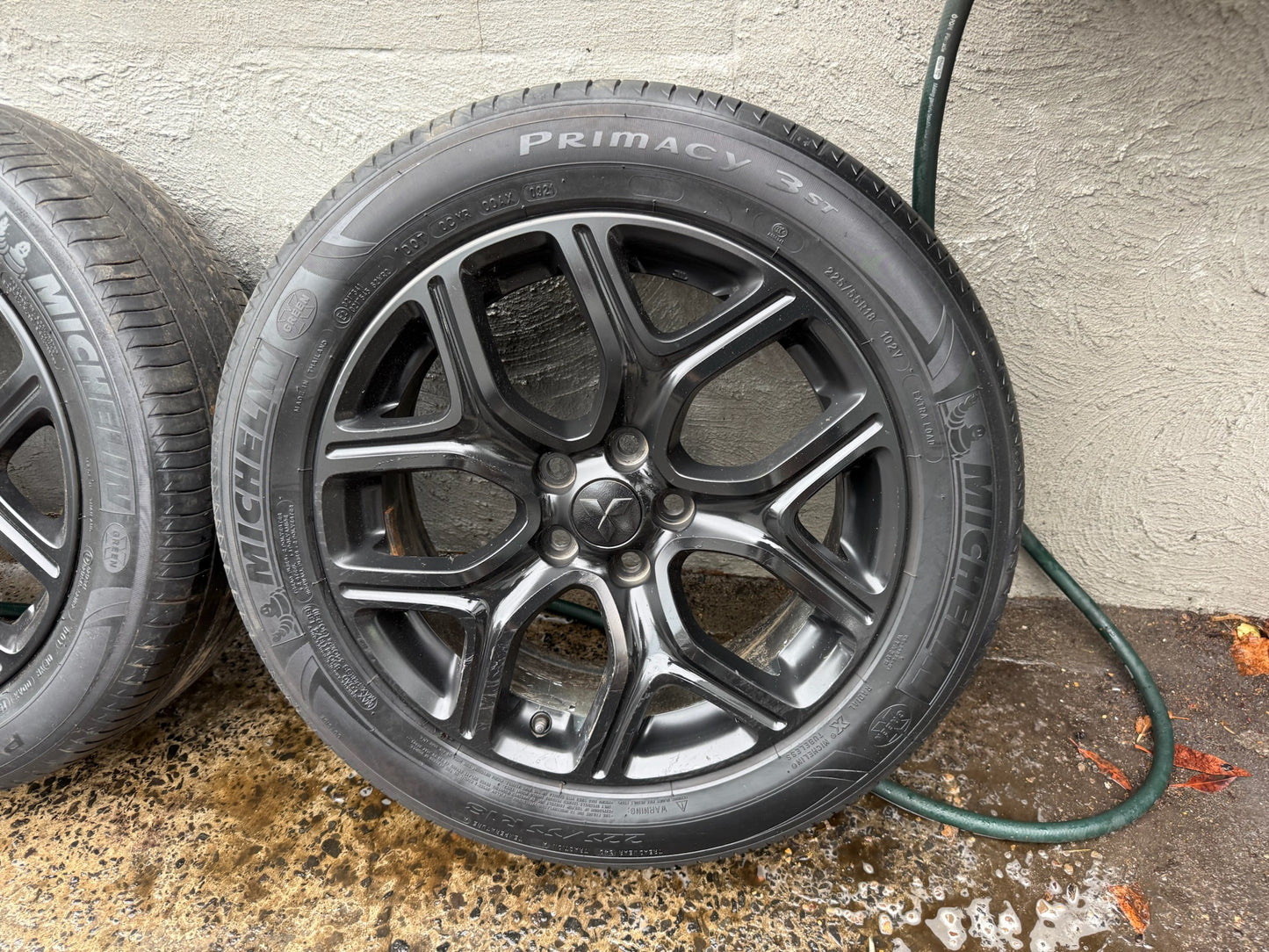 Mitsubishi Outlander 18” Alloy Wheels with Tyres