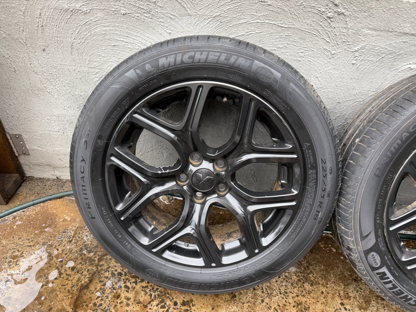 Mitsubishi Outlander 18” Alloy Wheels with Tyres