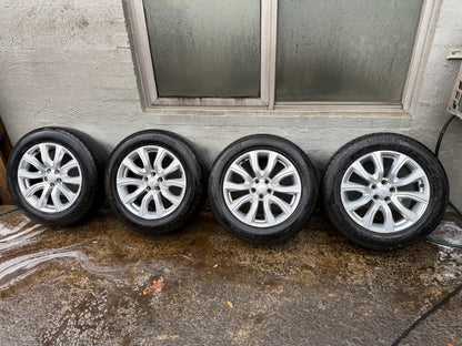 Range Rover Evoque 18” Alloy Wheels with Good Tyres