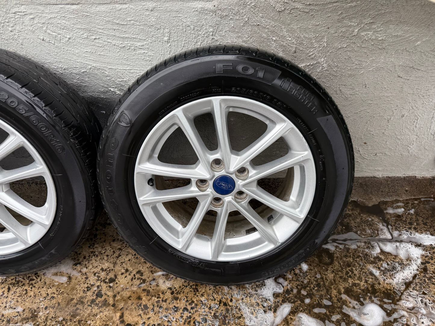 Ford Focus 16” Alloy Wheels with Good Tyres