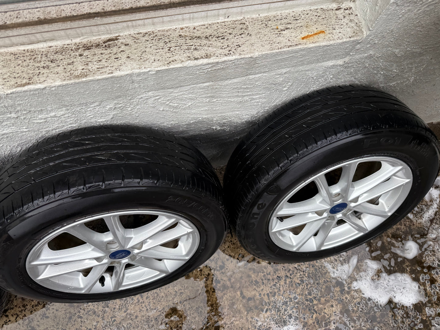Ford Focus 16” Alloy Wheels with Good Tyres