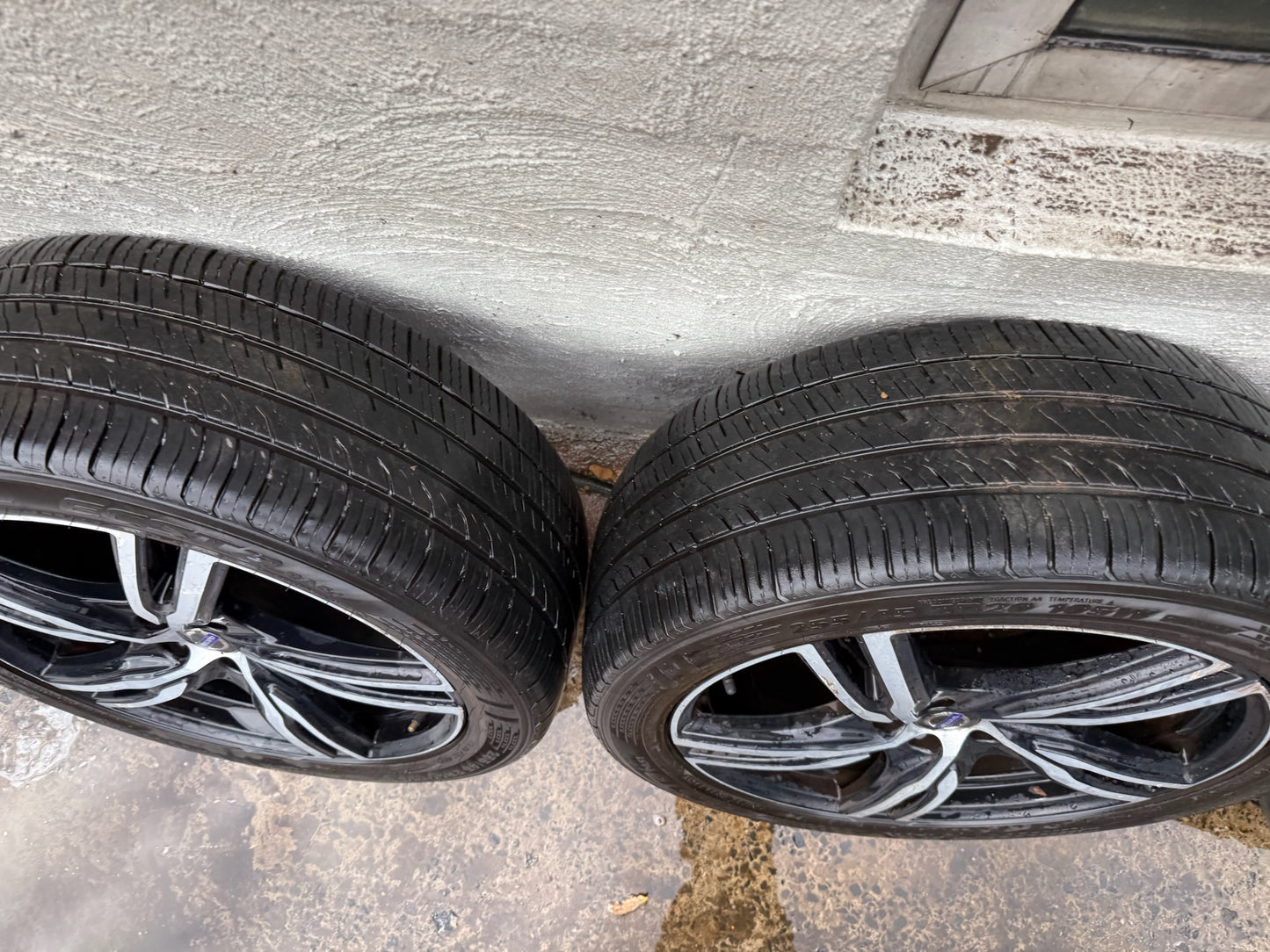 Volvo XC60 20” Alloy Wheels with Good Tyres