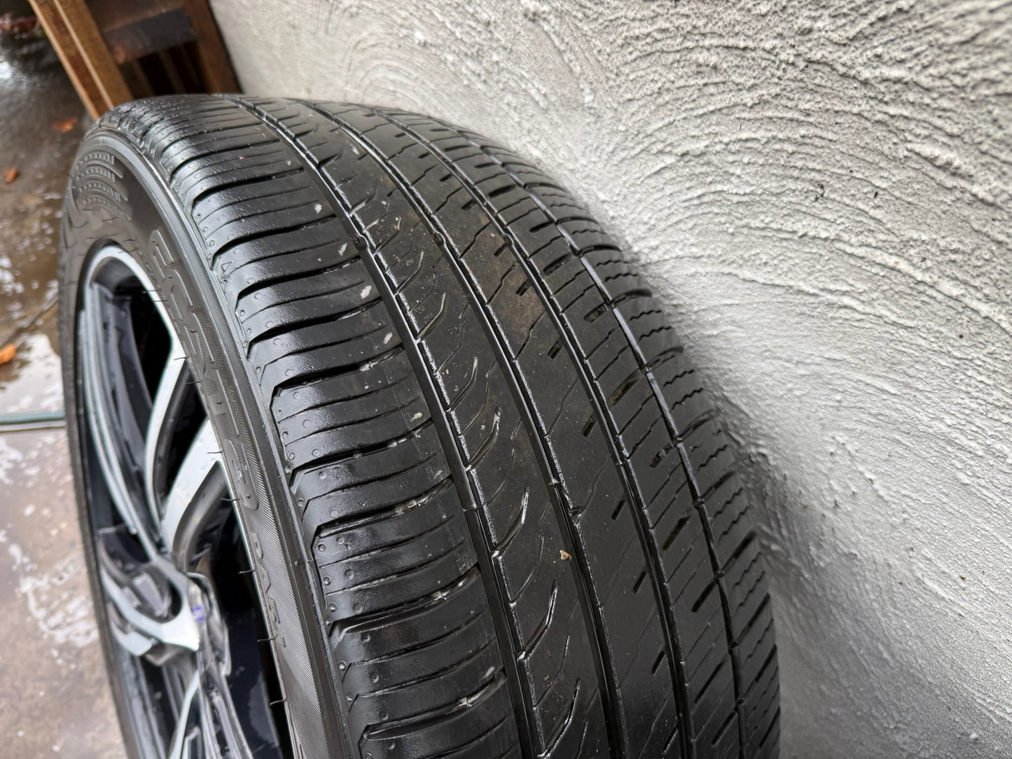 Volvo XC60 20” Alloy Wheels with Good Tyres