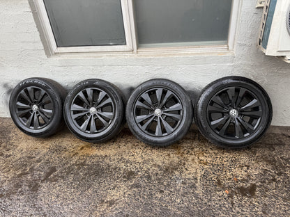 Volkswagen Golf/Caddy 16" Alloy Wheels Excellent Tyres