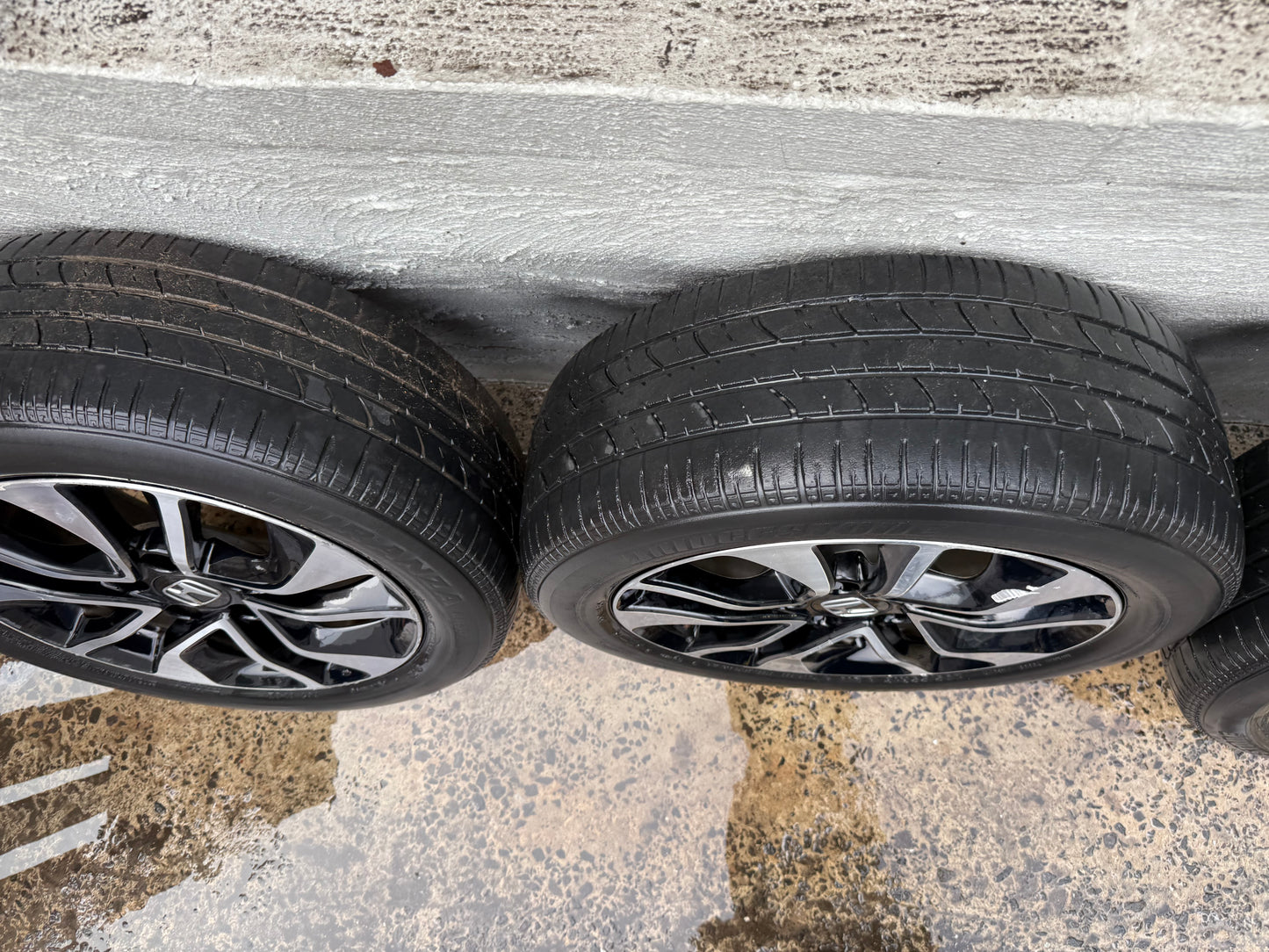 Honda Civic 16” Alloy Wheels with Good Tyres