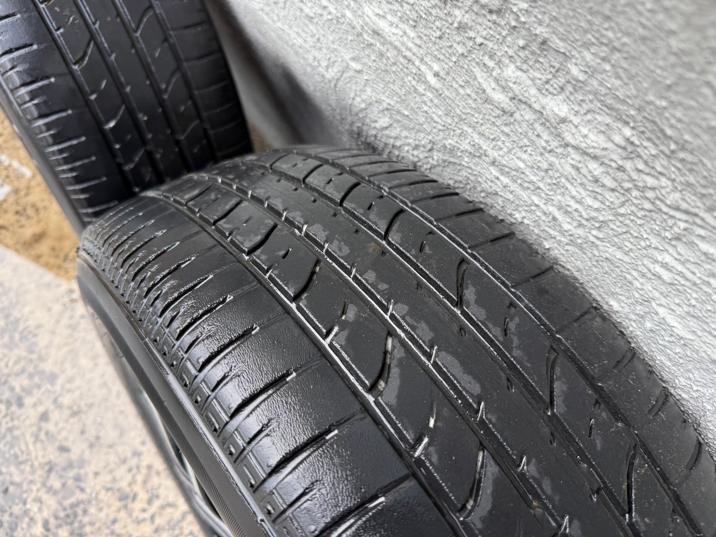 Honda Civic 16” Alloy Wheels with Good Tyres