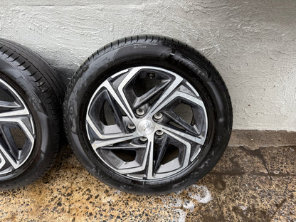 Hyundai i30 16” Alloy Wheels with Very Good Tyres
