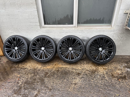 Chrysler 300 20” Alloy Wheels with New Tyres