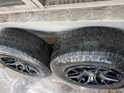 Hussla 6 Stud 17” Alloy Wheels with Tyres - Set of 2