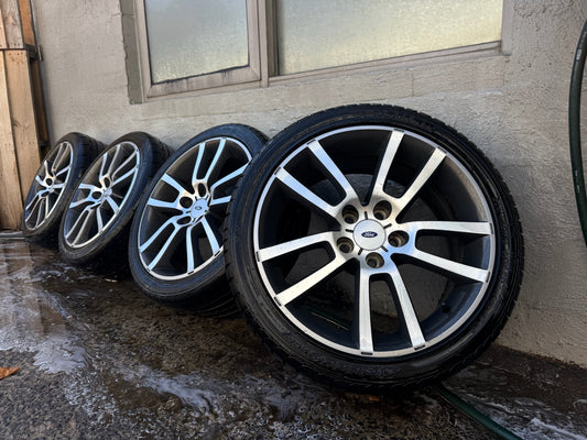 Ford FPV Falcon 18” Staggered Alloy Wheels with Good Tyres