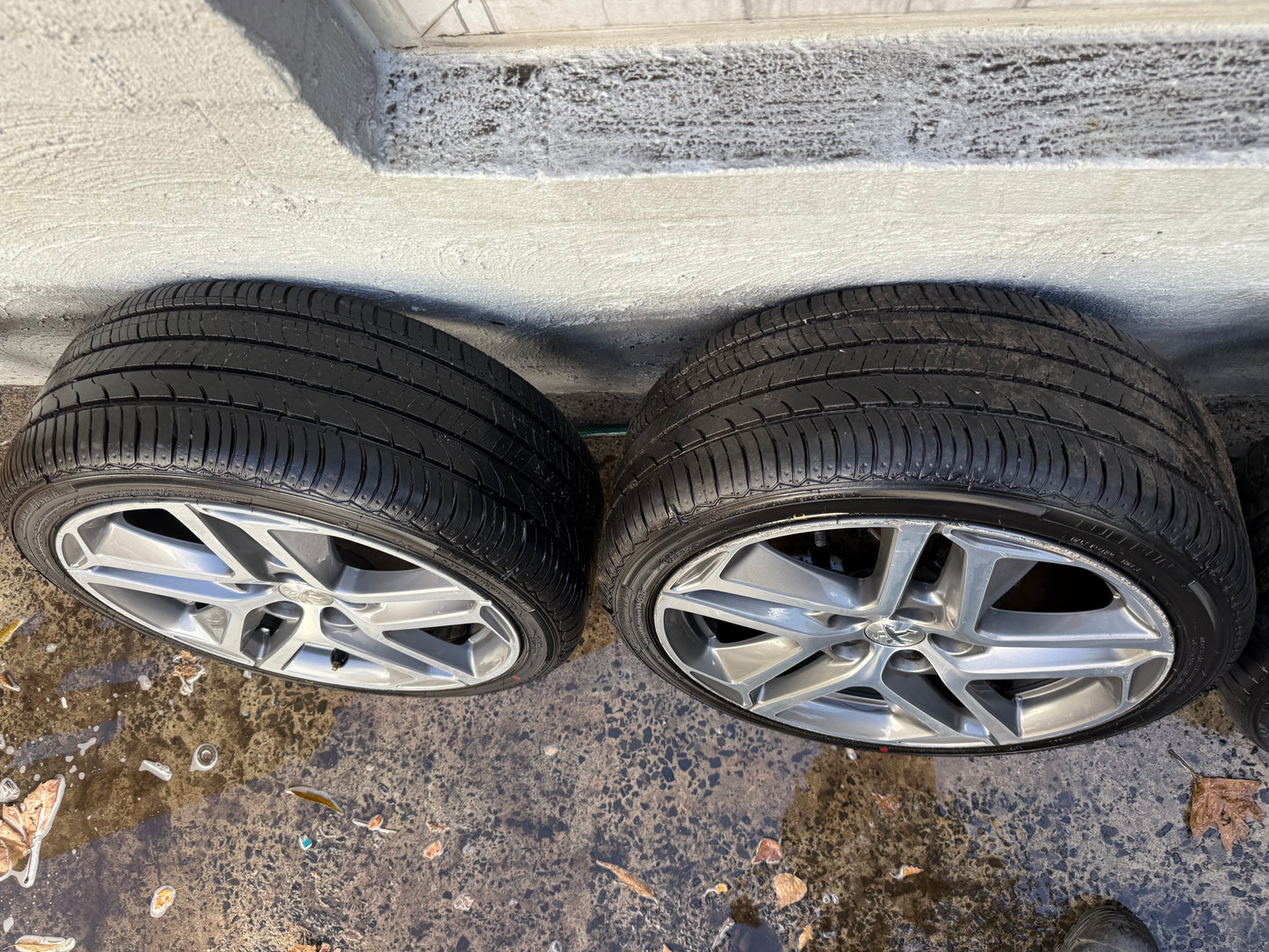 Peugeot 308 GT 18” Alloy Wheels with Excellent Tyres