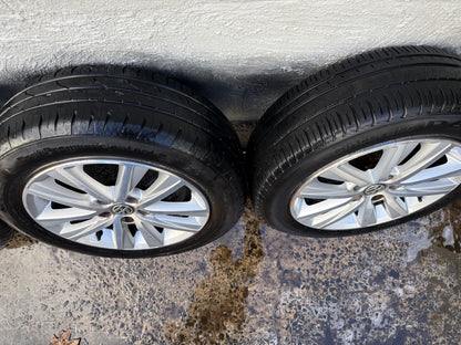 Volkswagen Polo 15” Alloy Wheels with Good Tyres