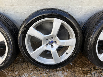 Volvo XC90 20” Alloy Wheels with Very Good Tyres