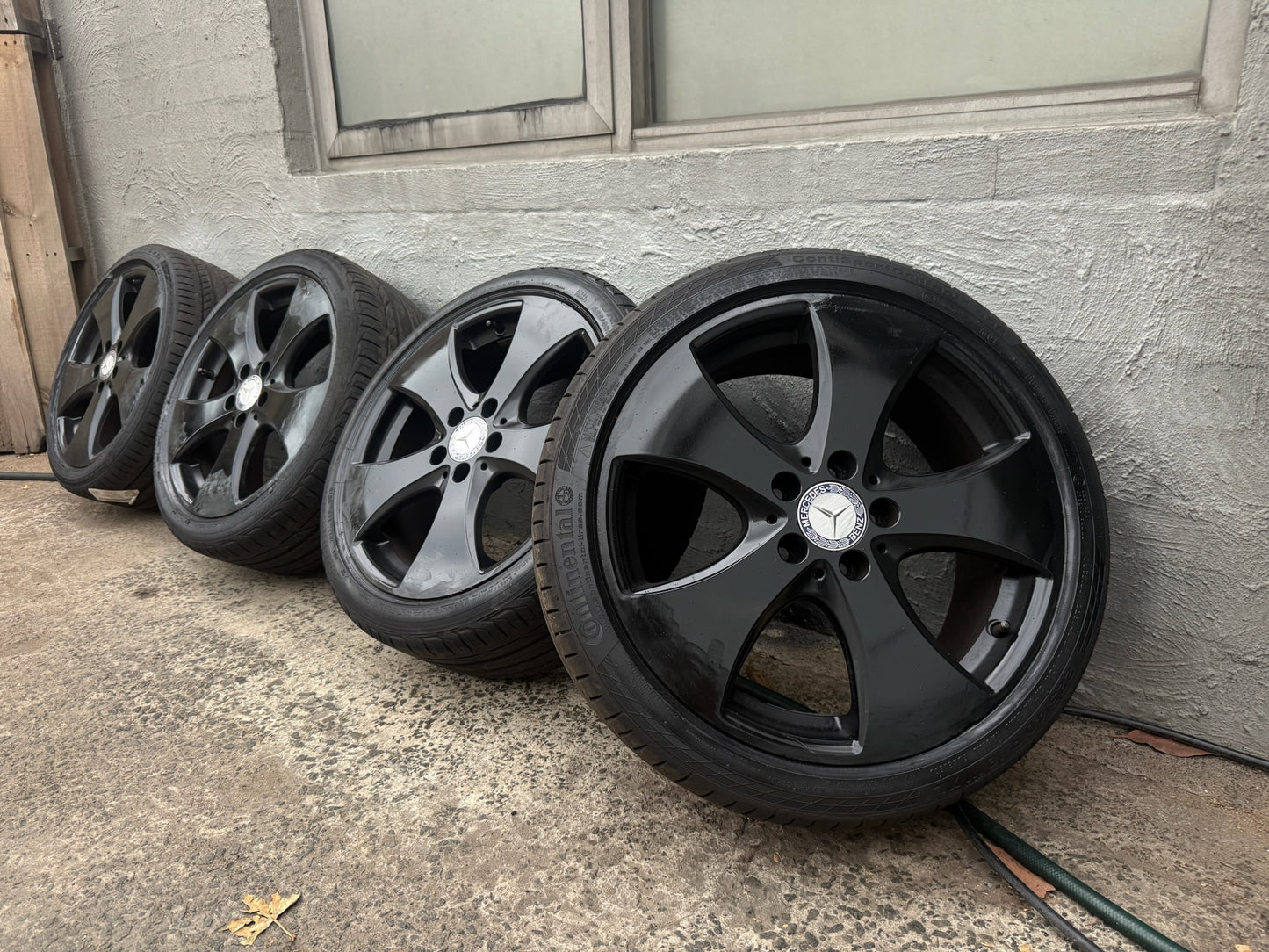 Mercedes Benz Black A-Class 18” Alloy Wheels with Tyres