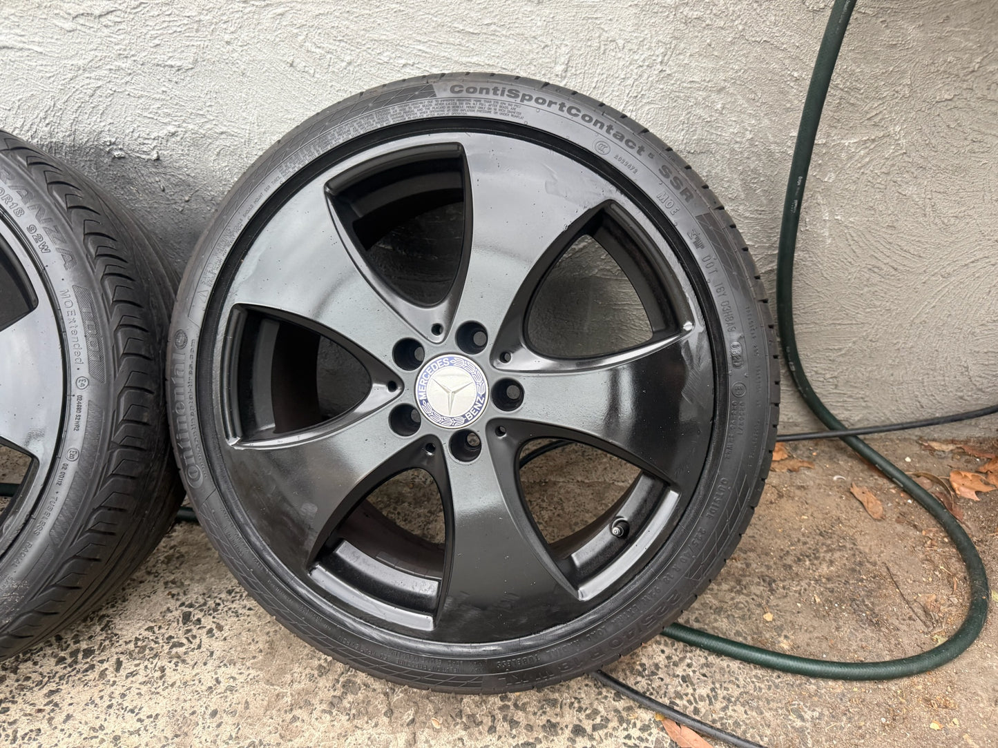 Mercedes Benz Black A-Class 18” Alloy Wheels with Tyres