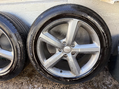 Audi Q7 20” Alloy Wheels with Excellent Tyres