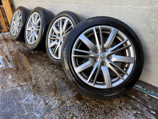 Renault Megane 17” Alloy Wheels with Tyres
