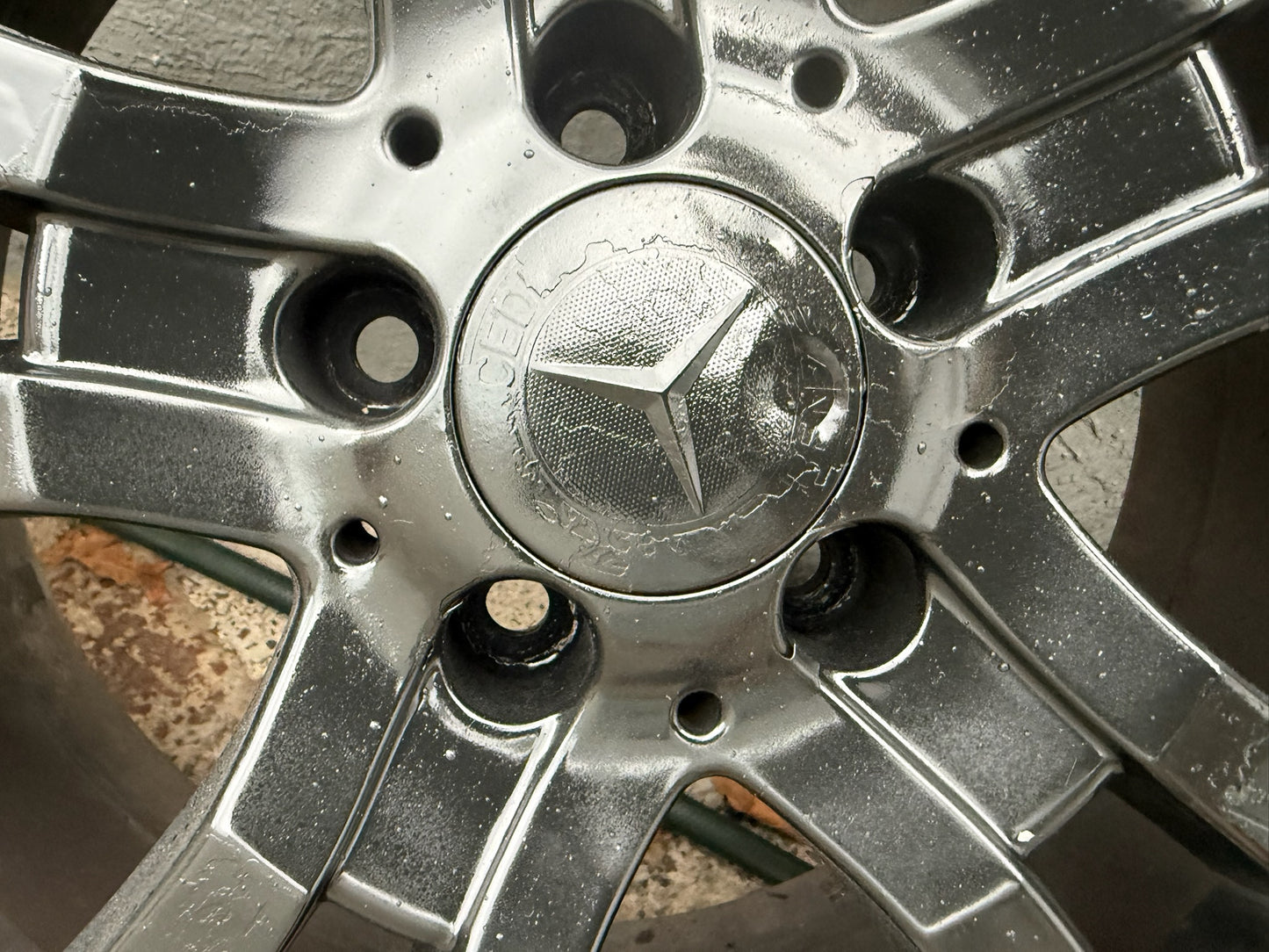 Mercedes Benz Black 18” Staggered Alloy Wheels with Tyres