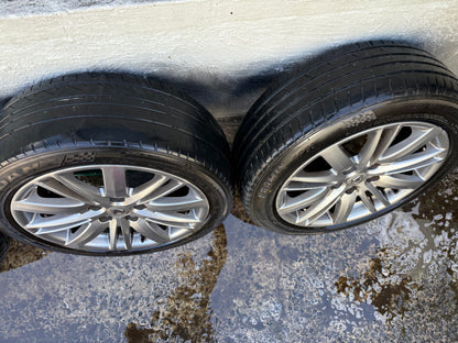 Renault Megane 17” Alloy Wheels with Tyres