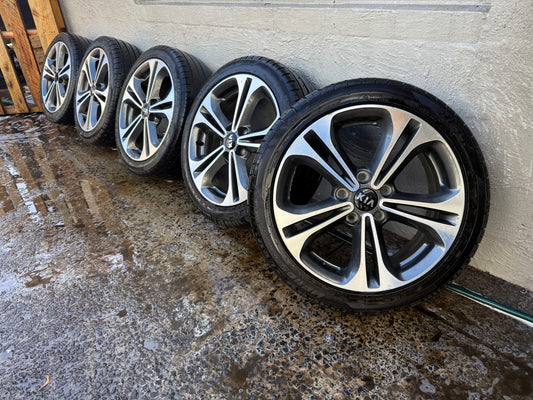 Kia Cerato 17” Alloy Wheels with Good Tyres Set of 5