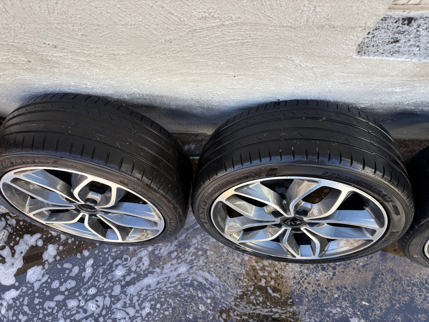 Kia Cerato/Forte 18” Alloy Wheels with Good Tyres Set of 5