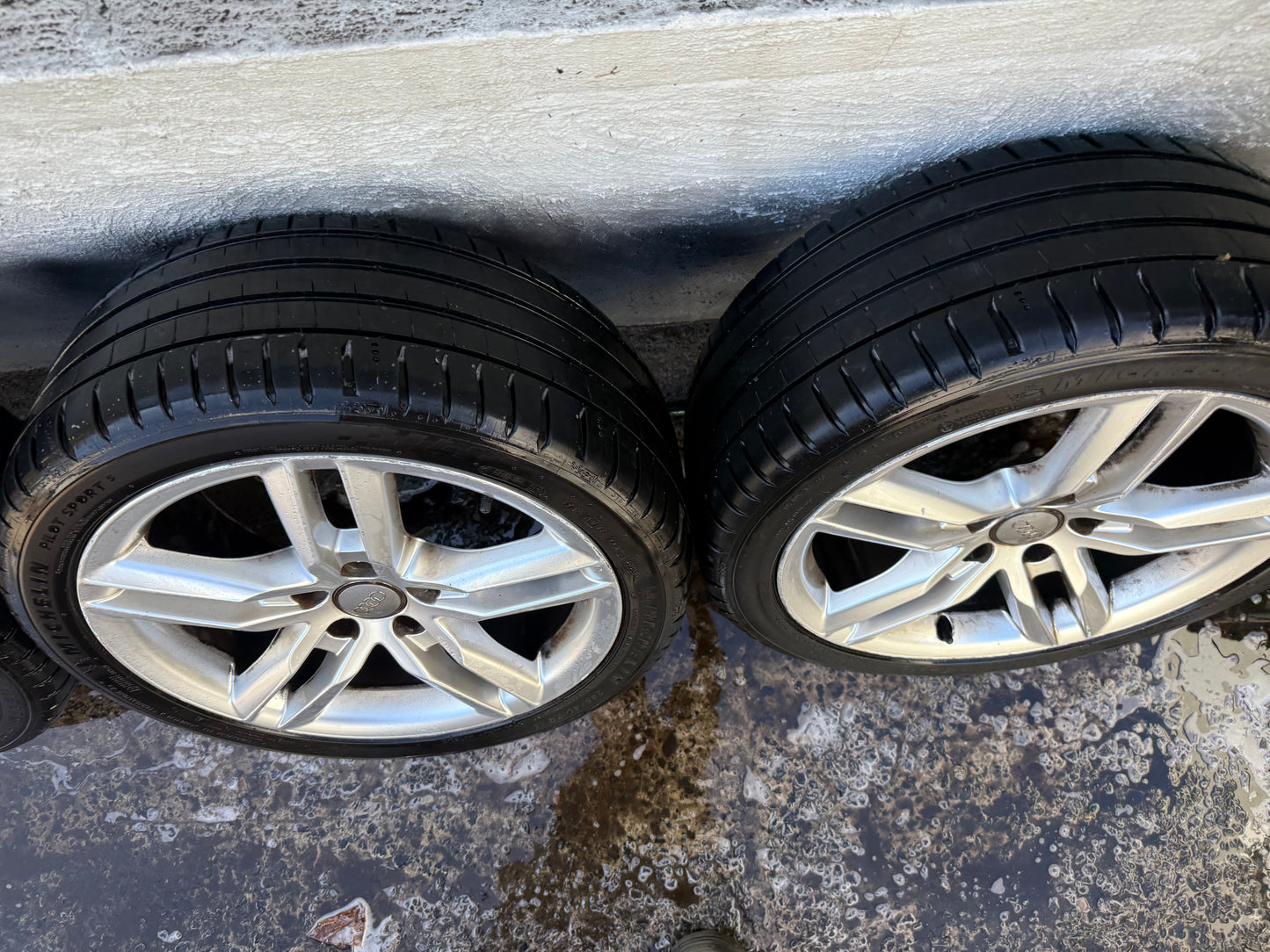 Audi A3/A4 18” Alloy Wheels with Excellent Tyres