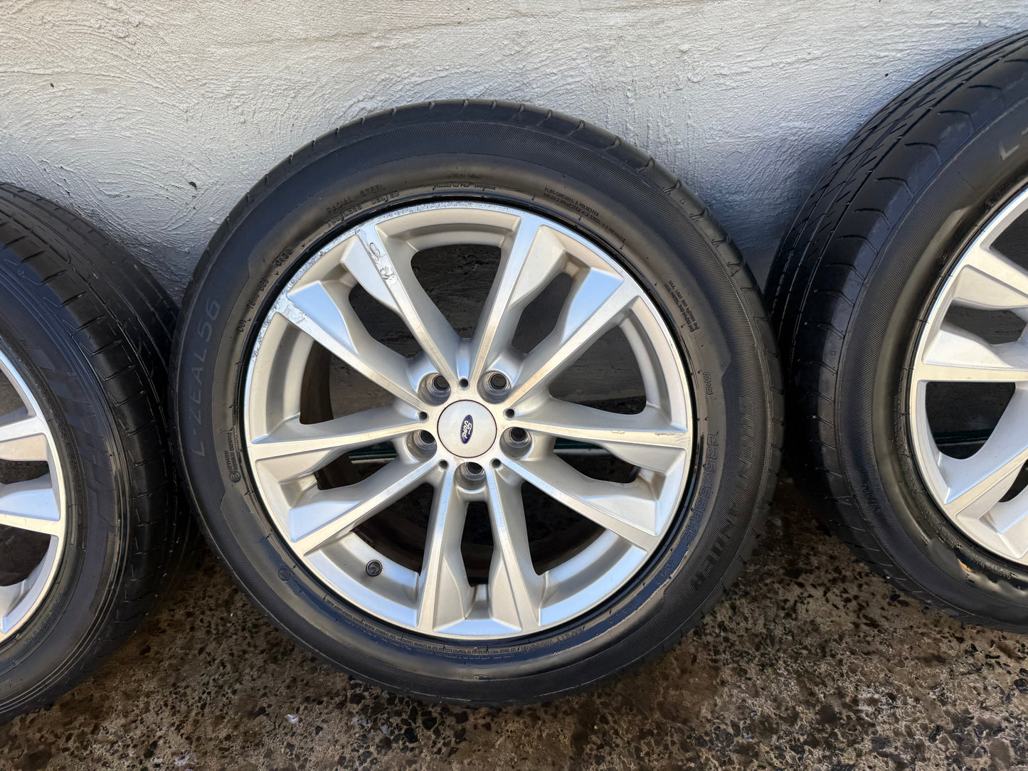 Ford Territory 18” Alloy Wheels with Tyres