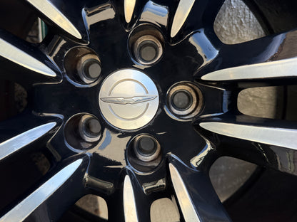 Chrysler 300 20” Alloy Wheels with Tyres