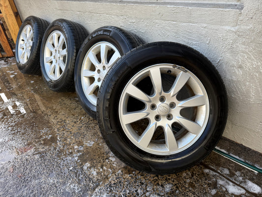 Subaru Forester 16” Alloy Wheels with Good Tyres