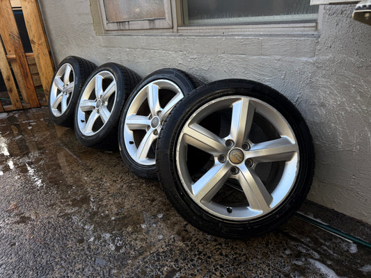 Audi A3 17” Alloy Wheels with Excellent Tyres
