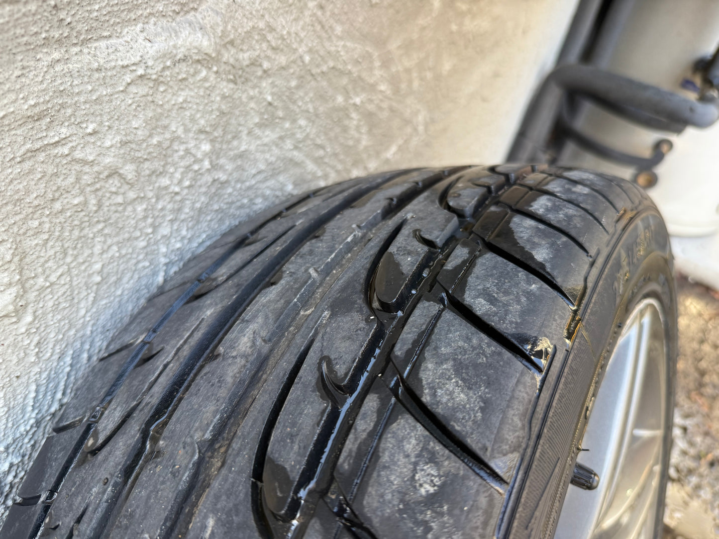 Peugeot 307 17” Alloy Wheels with Good Tyres