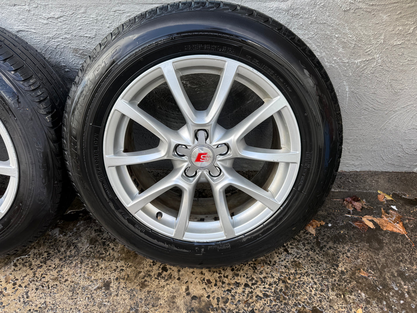 Audi Q5 18 “ Alloy Wheels with Good Tyres