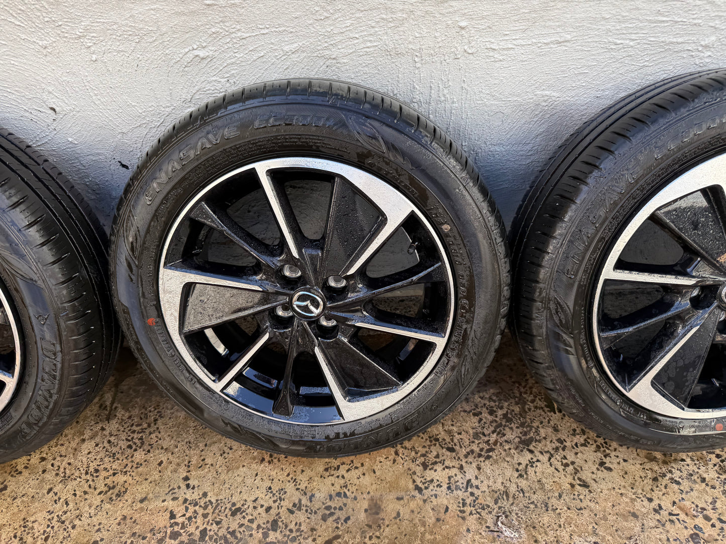 Mazda 2 16” Alloy Wheels with Excellent Tyres