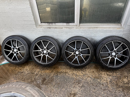 Savini Black 19” Alloy Wheels with Excellent Tyres