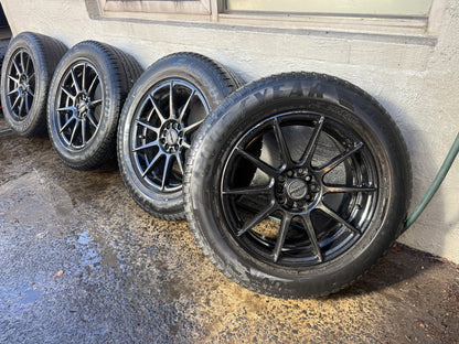 PDW Multi-Fit 17” Alloy Wheels with Tyres
