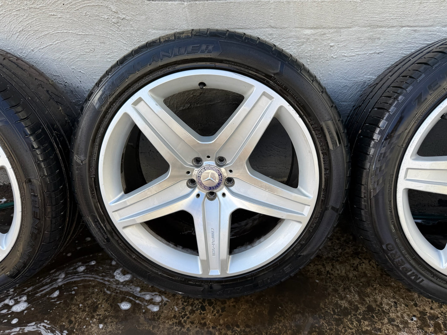Mercedes AMG GL350/GL450/GL550 21” Alloy Wheels with Tyres