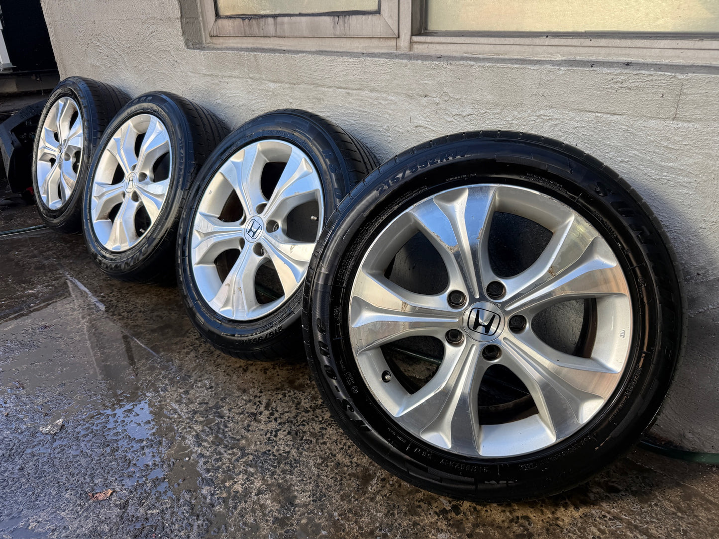 Honda Accord 17” Alloy Wheels with Good Tyres
